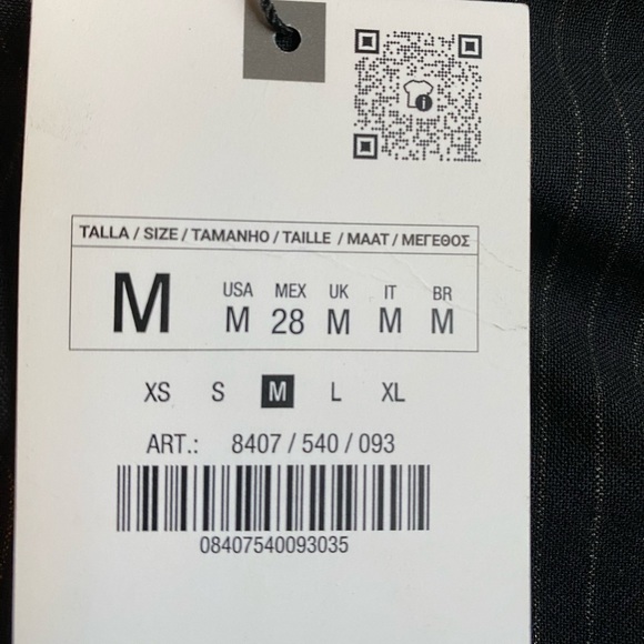 NWT. Zara Black/Ecru Viscose Blend Pinstripe Midi Dress. Size M. - Picture 7 of 9